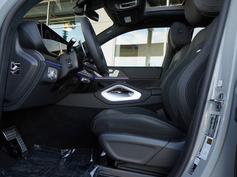 New 2026 Mercedes-Benz GLS 63 AMG 4MATIC image 35