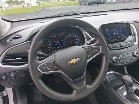 Used 2023 Chevrolet Malibu LT w/ Driver Confidence Package FWD image 15