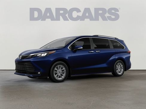 New 2026 Toyota Sienna XLE FWD image 5