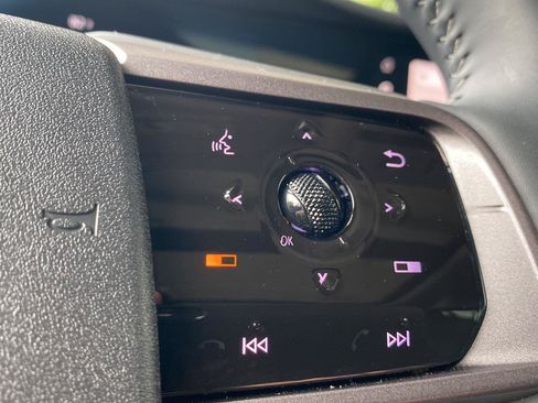Certified 2026 Nissan Murano SL AWD/4WD image 39