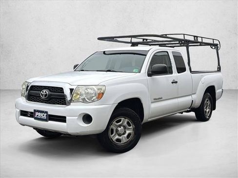 Used 2011 Toyota Tacoma 2WD Access Cab image 1