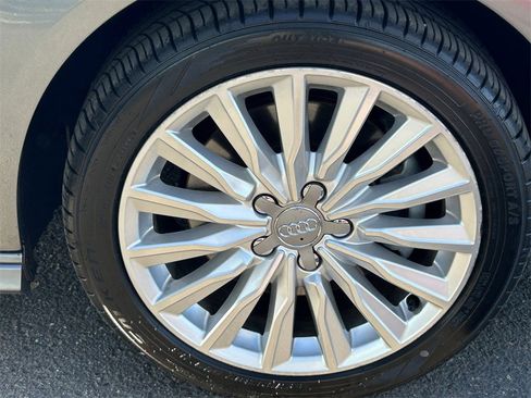 Used 2017 Audi A3 e-tron Premium image 11