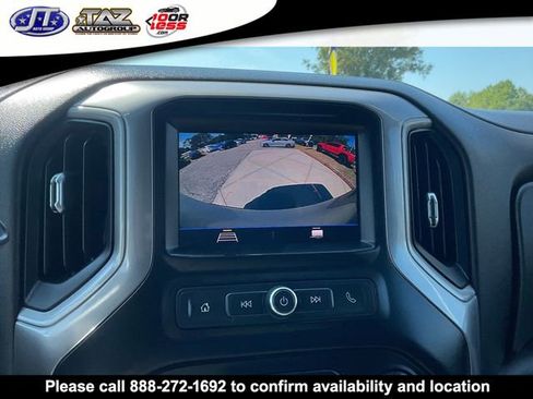 Used 2021 Chevrolet Silverado 1500 Custom image 18