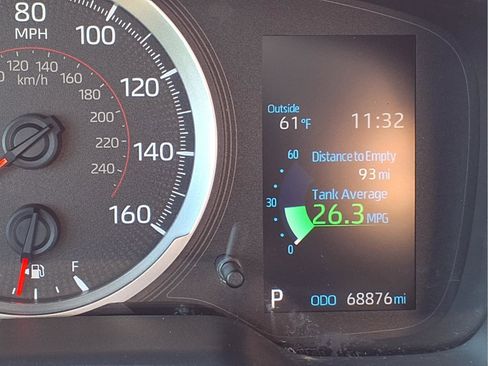 Used 2020 Toyota Corolla SE image 19