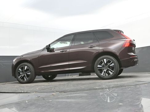 New 2026 Volvo XC60 B5 Core w/ Climate Package AWD/4WD image 31