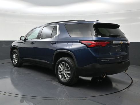 Used 2023 Chevrolet Traverse LT FWD image 3