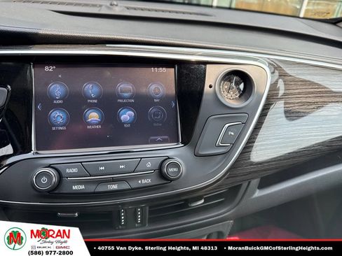 Certified 2018 Buick Envision Essence FWD image 10