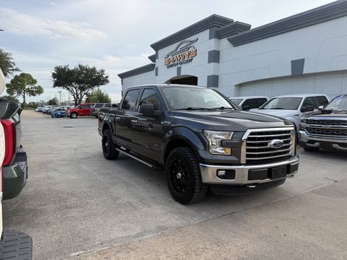 Used 2016 Ford F150 XLT w/ Equipment Group 302A Luxury AWD/4WD image 42