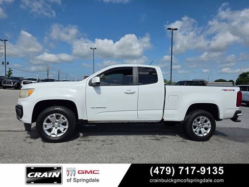 Used 2022 Chevrolet Colorado LT w/ Fleet Safety Package AWD/4WD image 4