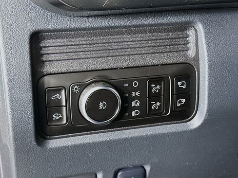 New 2026 Ford F350 Lariat w/ Black Appearance Package image 10