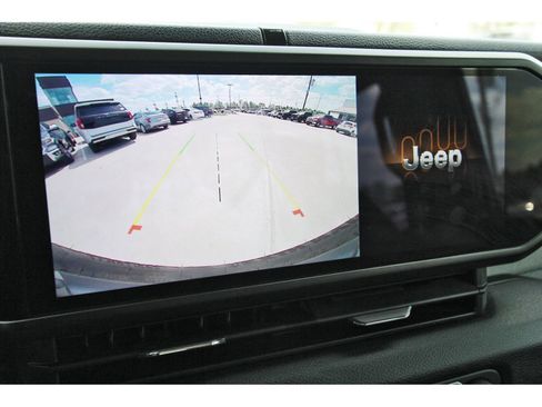 Used 2024 Jeep Wrangler Unlimited Sport AWD/4WD image 24