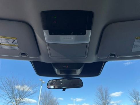 New 2026 Nissan Pathfinder SV image 20