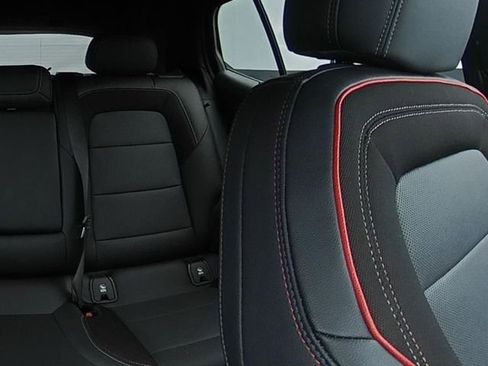 Used 2024 Chevrolet Equinox EV RS image 24