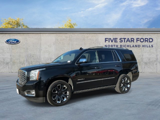 Used 2018 GMC Yukon Denali w/ Denali Ultimate Package AWD/4WD image 4