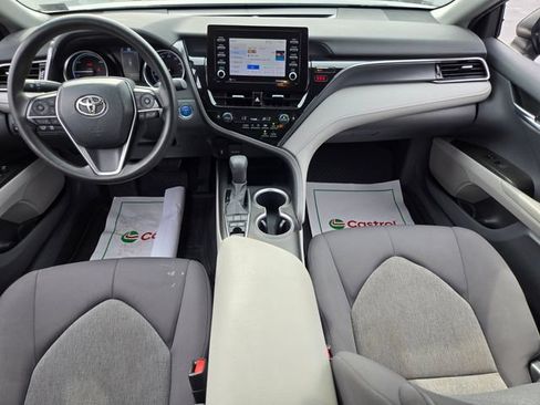 Used 2022 Toyota Camry LE FWD image 12