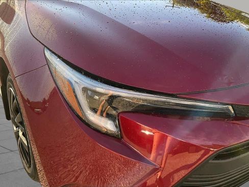 Used 2026 Toyota Corolla LE FWD image 27