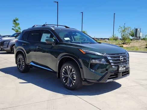 New 2026 Nissan Rogue Platinum w/ Platinum Premium Package AWD/4WD image 4