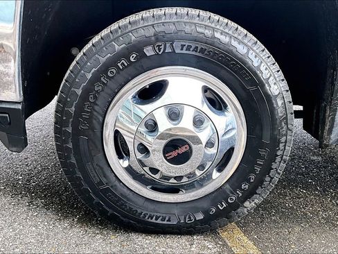 Used 2021 GMC Sierra 3500 SLT w/ Texas SLT Premium Package image 7