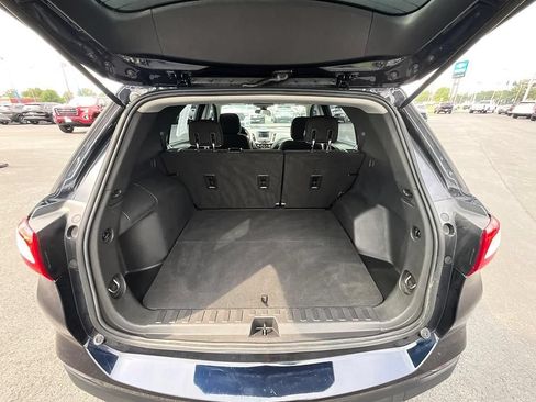 Used 2020 Chevrolet Equinox LS FWD image 8