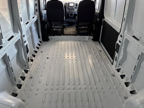 New 2026 RAM ProMaster 3500 w/ Quick Order Package 22G SLT image 13