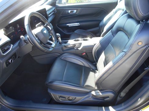 Used 2024 Ford Mustang GT Premium w/ GT Performance Package RWD image 2