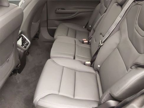 New 2025 Volvo EX90 Plus image 18