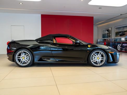 Used 2005 Ferrari F430 Spider RWD image 31