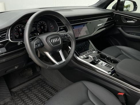 Used 2025 Audi Q7 3.0T Premium Plus AWD/4WD image 11