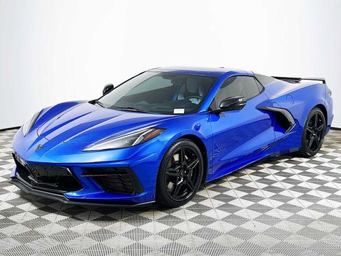Used 2022 Chevrolet Corvette Stingray Premium Conv w/ Z51 Performance Package image 3