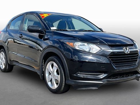 Used 2016 Honda HR-V LX image 9