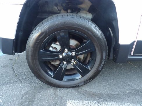 Used 2015 Jeep Patriot Sport w/ Power Value Group FWD image 13