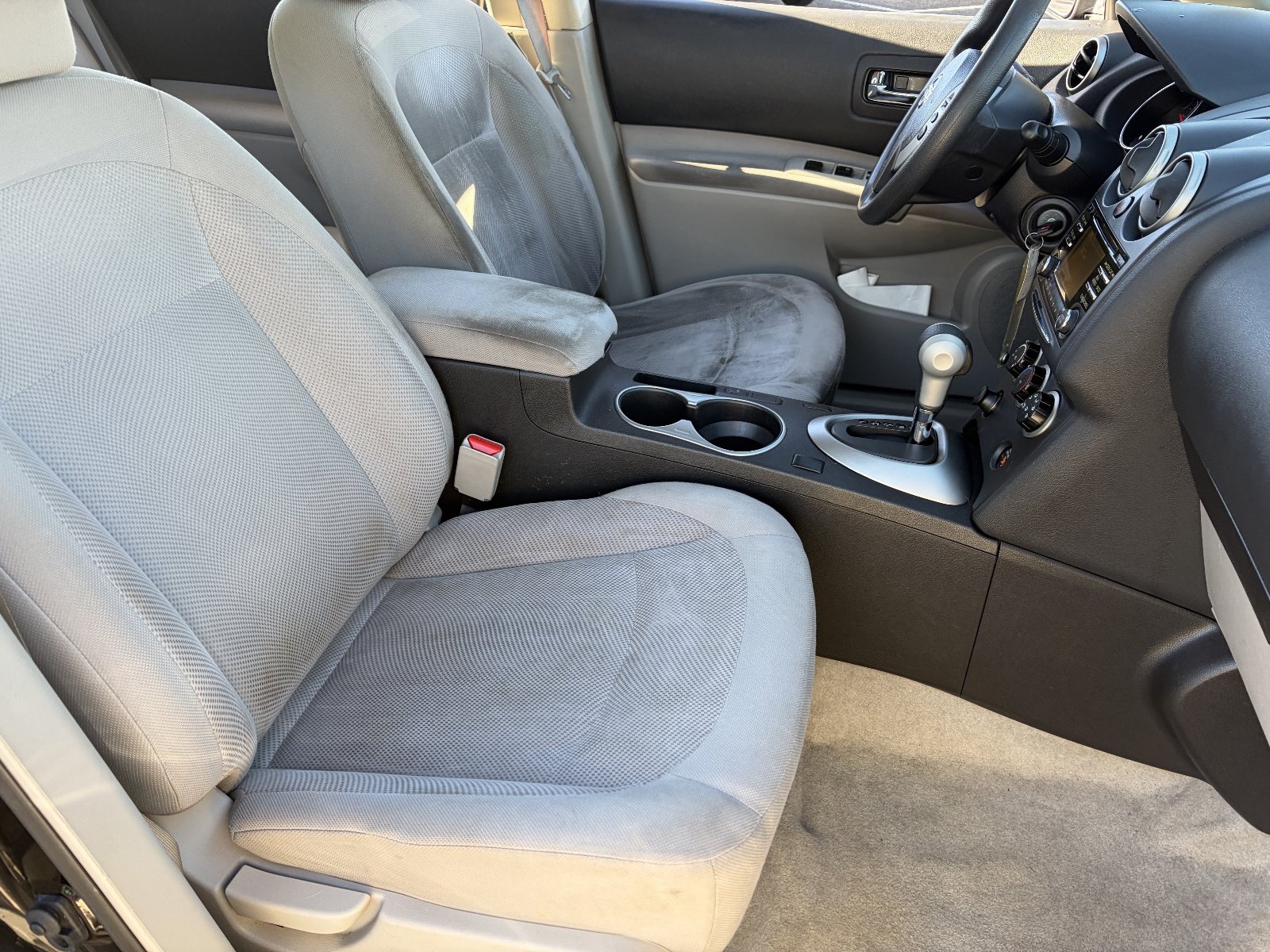Used 2015 Nissan Rogue S w/ Convenience Package FWD image 10