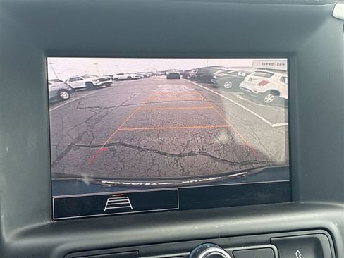 Used 2023 GMC Terrain SLE FWD image 14