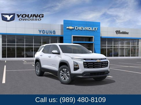 New 2026 Chevrolet Equinox LT w/ Convenience Package II FWD image 1