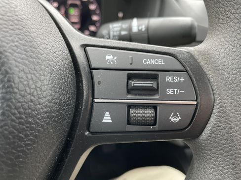 Certified 2025 Honda Accord SE image 19