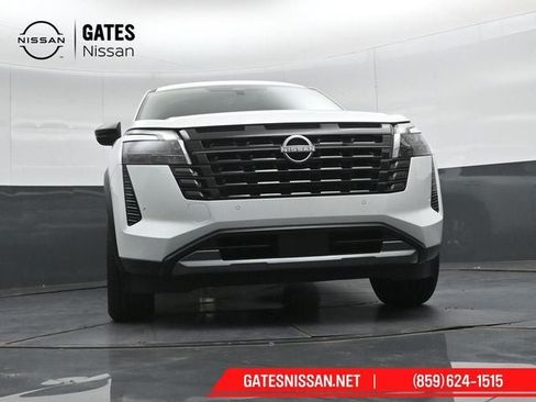 New 2026 Nissan Pathfinder SL AWD/4WD image 43