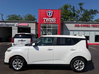 Used 2022 Kia Soul LX w/ Technology Package