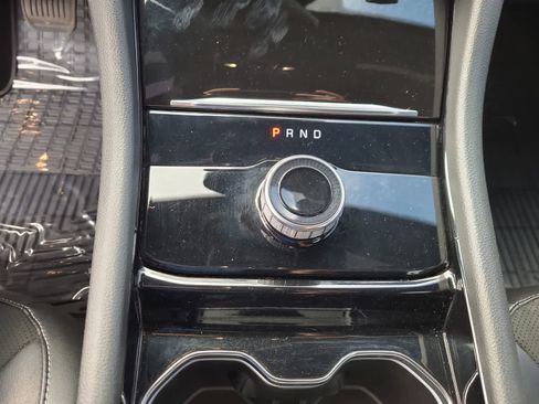 Used 2023 Jeep Grand Cherokee L Laredo image 25