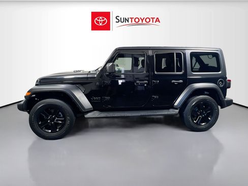 Used 2022 Jeep Wrangler Unlimited Sport AWD/4WD image 7