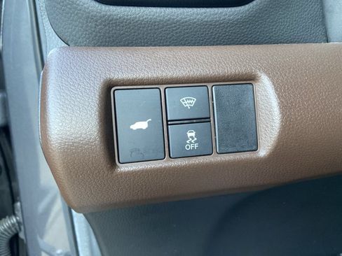 Used 2025 Honda Pilot Elite image 51