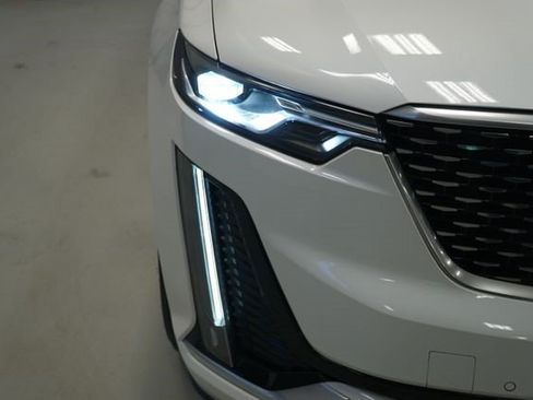 Certified 2024 Cadillac XT6 Premium Luxury w/ Technology Package AWD/4WD image 8