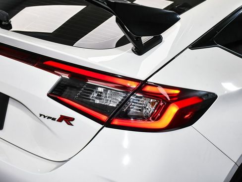 Used 2025 Honda Civic Type R image 80
