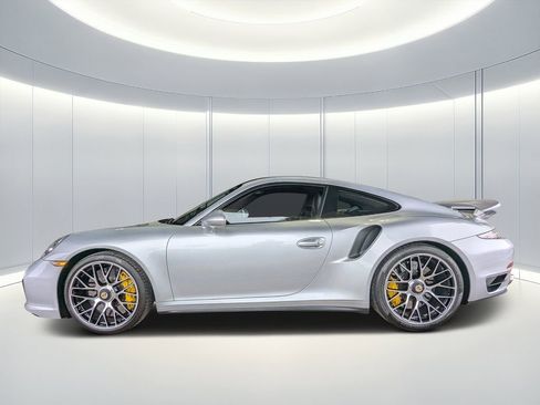 Used 2016 Porsche 911 Turbo S image 7