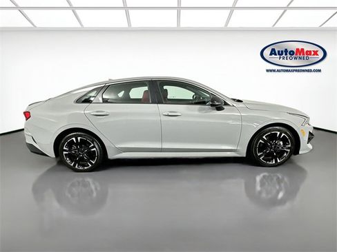 Used 2023 Kia K5 GT-Line w/ GT-Line Premium Package image 9
