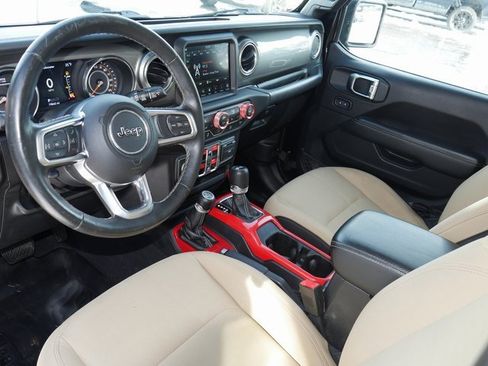 Used 2020 Jeep Wrangler Unlimited Sahara image 14