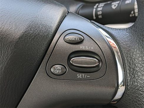 Used 2021 Nissan Murano S image 19