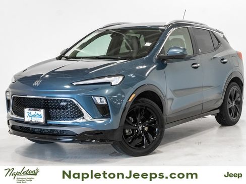 Used 2024 Buick Encore GX Sport Touring FWD image 1