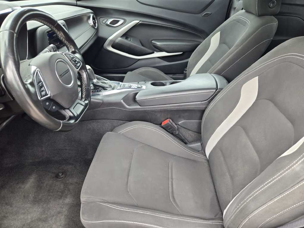 Used 2023 Chevrolet Camaro LT RWD image 14