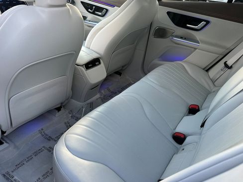 Certified 2023 Mercedes-Benz EQE 500 4MATIC SUV image 13