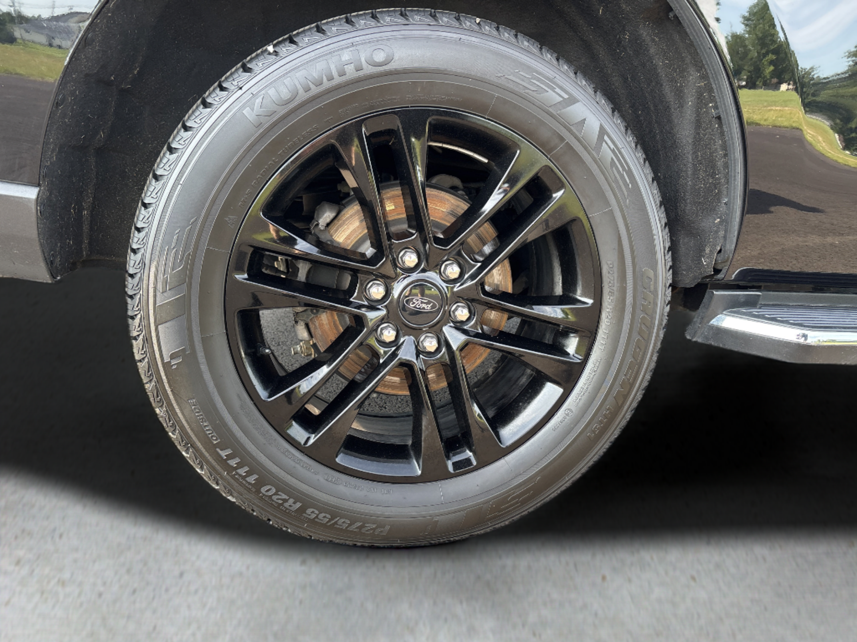 Used 2022 Ford Expedition XLT AWD/4WD image 32